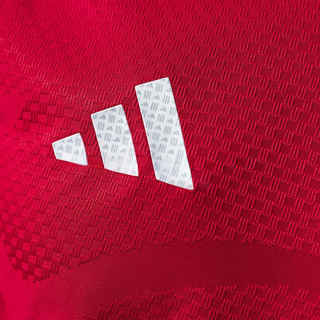 Manchester United 26/27 home